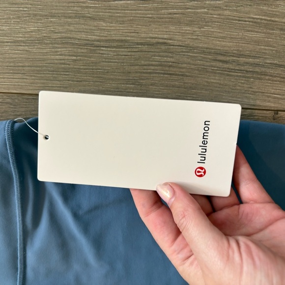 NWT Lululemon Align High-Rise Short 6" Washed Denim Size 12 - Picture 5 of 9